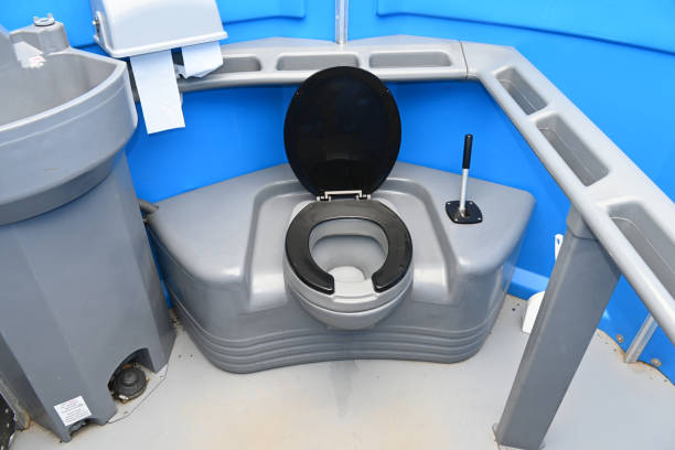 Best Porta potty delivery and setup  in Irvine, CA